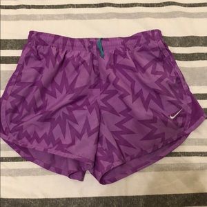 Running shorts